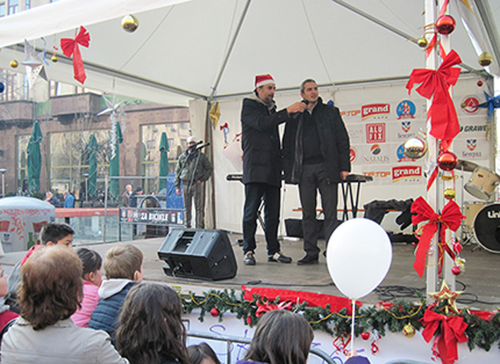 Mladenovic trka deda mraza