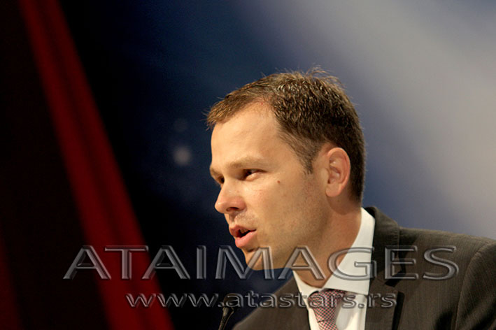 sinisa mali trofej (1)
