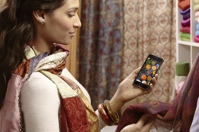 GALAXY_S_II_Lifestyle_Image_2