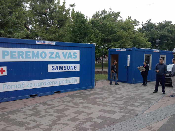 Kontejneri sa ves masinama 03