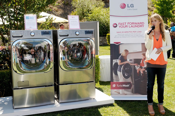 LG_WM8000_ves_masina_Fotografija_3