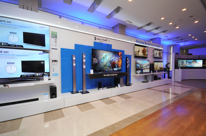 Samsung Adriatic Forum 03 zakrivljeni uhd tv