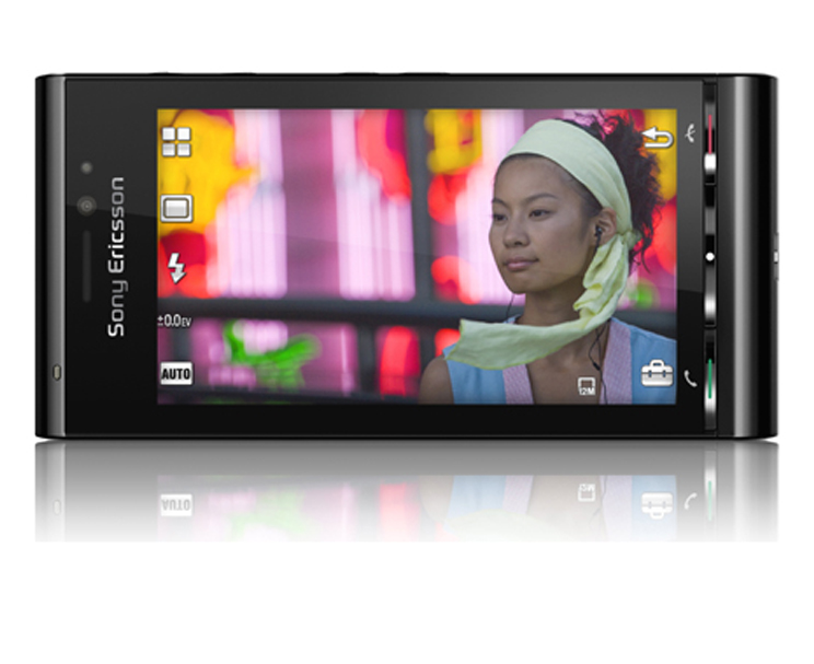 sony_ericsson_satio_1