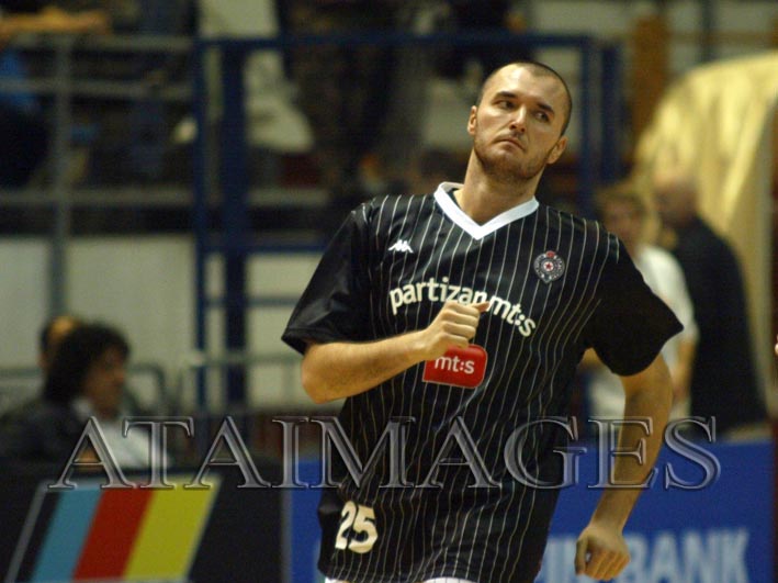 milan_macvan_tre_par_efes