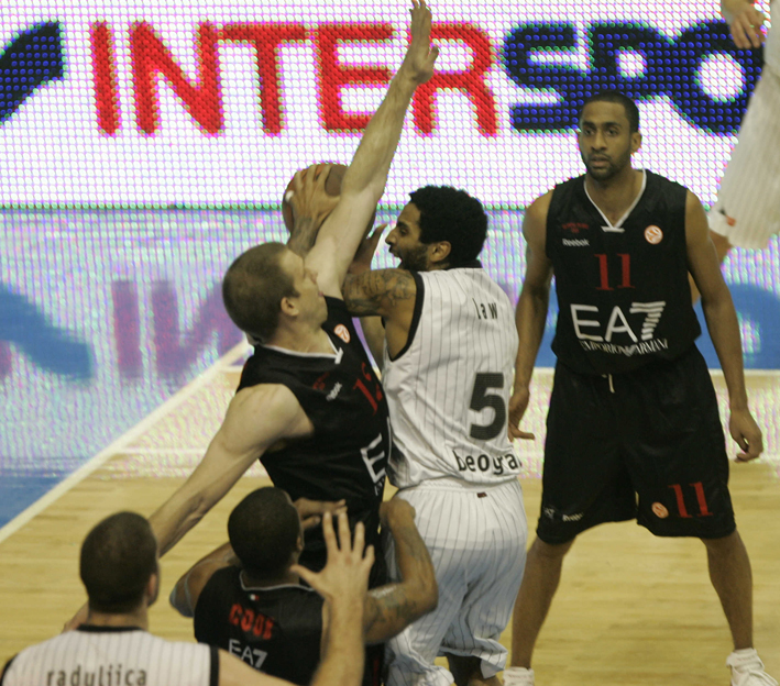 partizan_armani_2