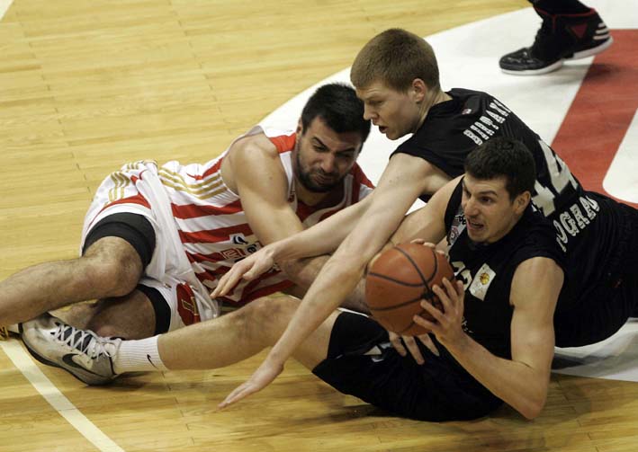 zvezda partizan derbi feb 2013