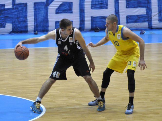 LEVSKI PARTIZAN