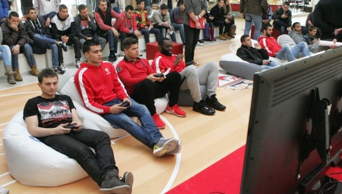 cz kosarka delta pes