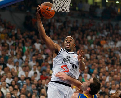 MEKEJLEB_PARTIZAN_MAKABI_ARENA