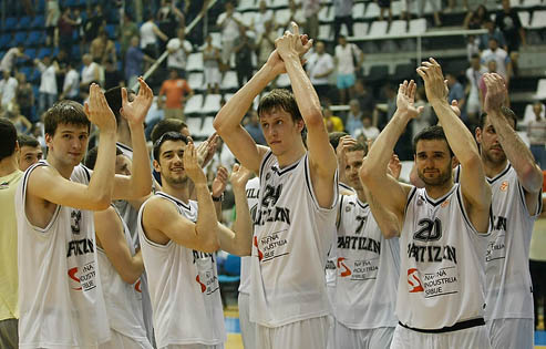 partizan_plej_of_finale_pozdrav