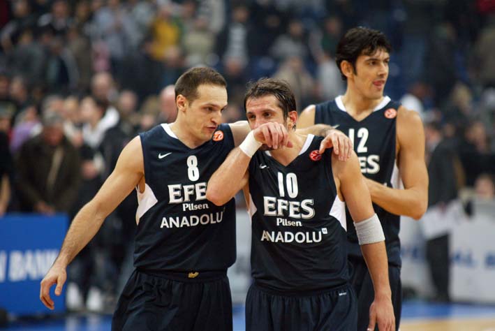 rakocevic_i_drugari_afes
