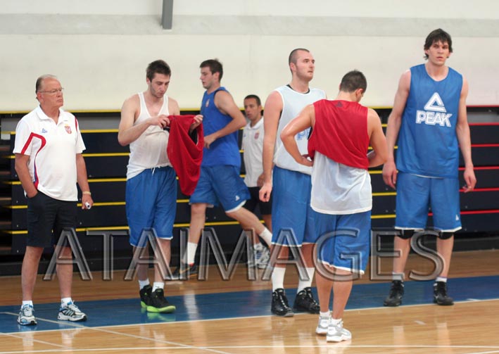 ivkovic_i_igraci_trening