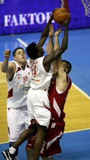 majk_tejlor1_kkcz_kosarka