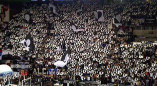 navijaci_partizan_efes