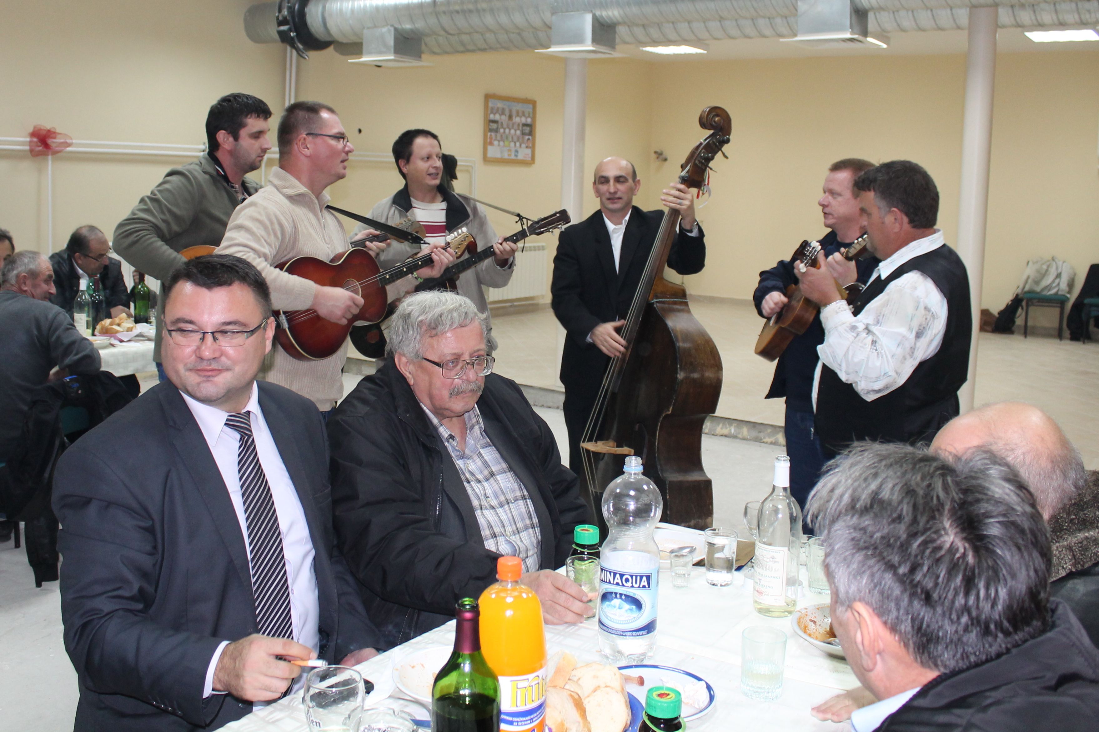 DONATRSKA VECERA RADOVANOVC I PAL