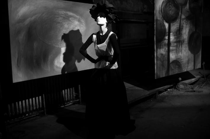 Crtanje kroz crveno 3 foto Nenad Marjanovic