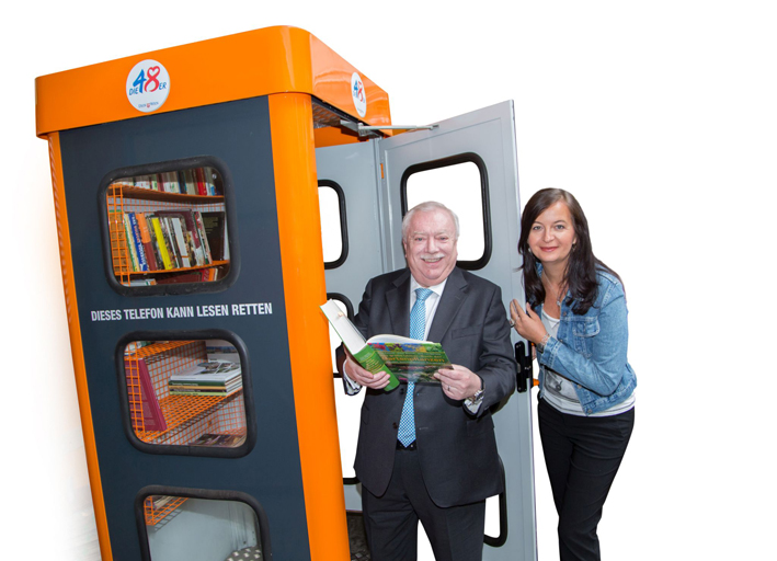 Biblioteka u telefonskoj govornici