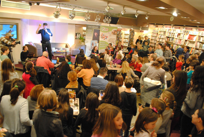 uros-petrovic promocija11