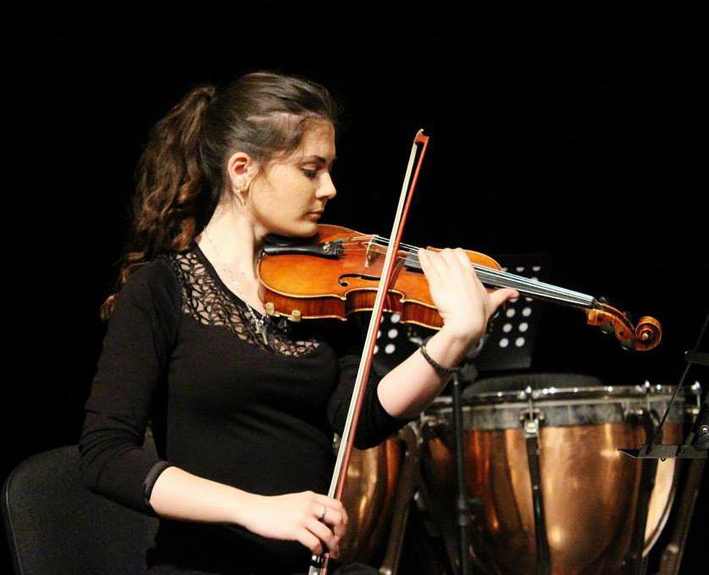 Kata Stojanovic - violina