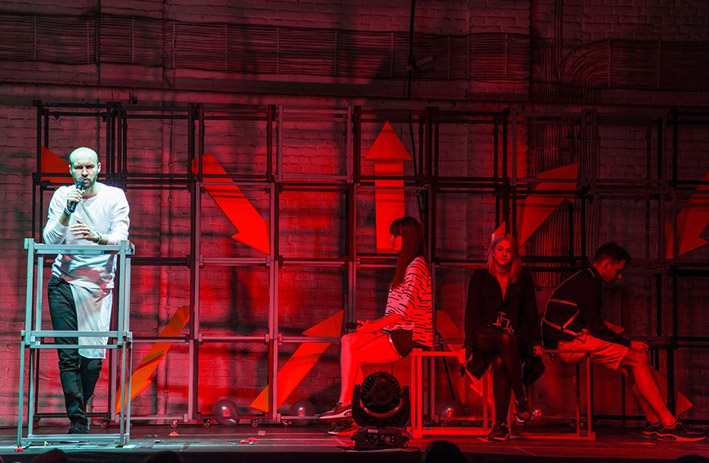 Mikser teatar - predstava WTF - foto Marija Piroski