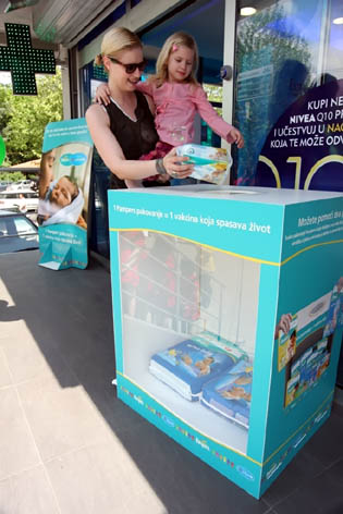 Ana Sofrenovic, ambasador kampanje 1 pakovanje 1 vakcina