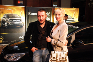 Andrej_Kulundzic_sa_suprugom