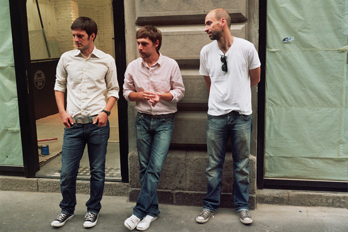 Antipod_-_by_Rados_Vujaklija_hi-res