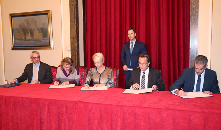 Potpisivanje ugovora