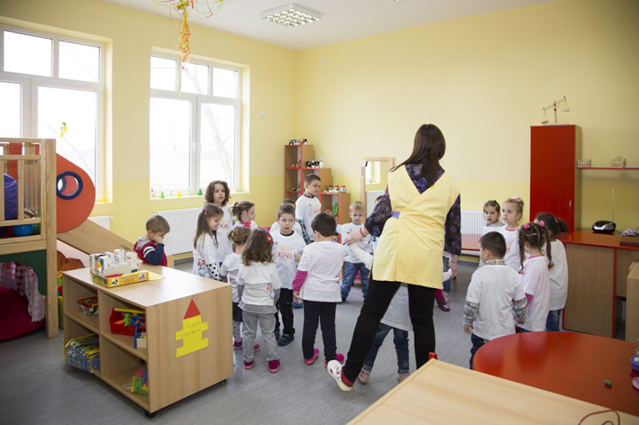 Skolica zivota u selu Oblacina