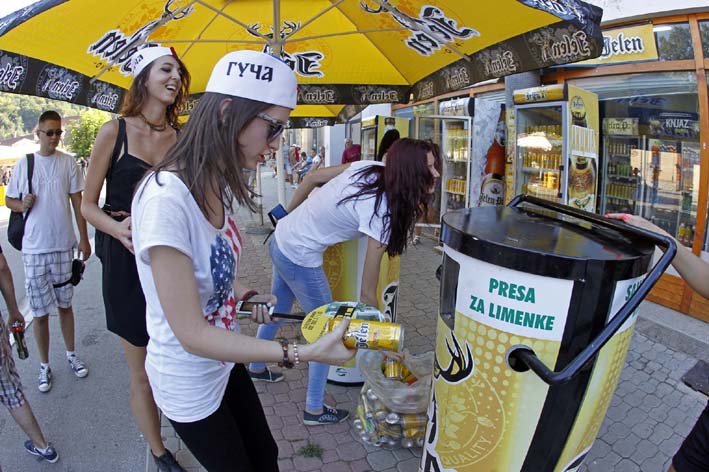 reciklirajte i vi GUCA 259