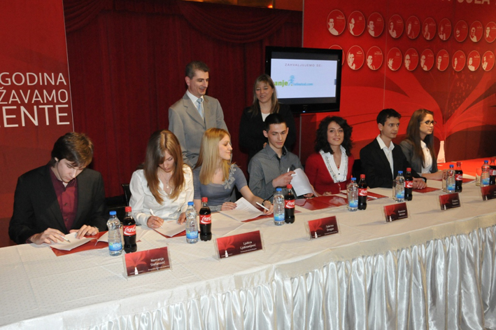 Coca-Cola talenti sa generalnim direktorom Coca-Cola Hellenic, Sotiris Janopulos i liderom programa Tijanom Markovic