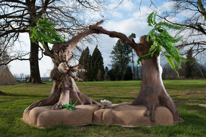 Dzinovski insekti i praistorijske morske nemani