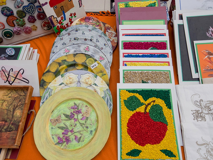 Humanitarno-prodajna izlozba