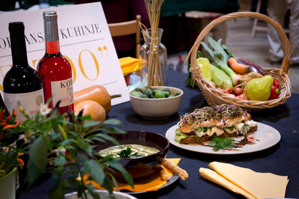 MIKSEROVI MARKETI U ZNAKU LETA