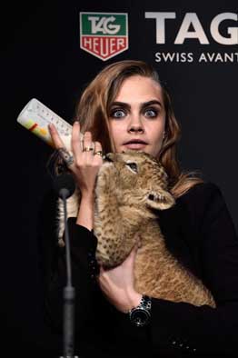 Cara-Delevingne BabyLionFeeding