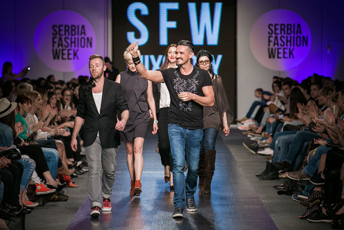 Dizajneri prosetali pistom na zatvaranju