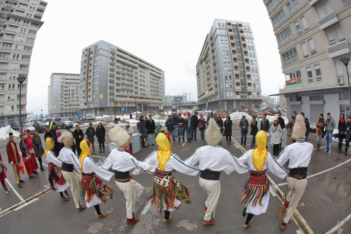 Nastup_Talije_na_sajmu_kultura_u_Belville-u