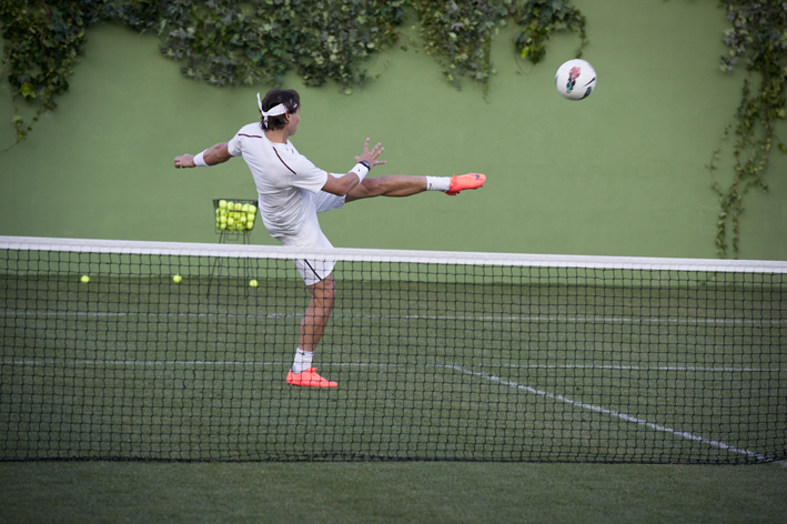 NikeMercurialVaporVIII_CR_Nadal_08