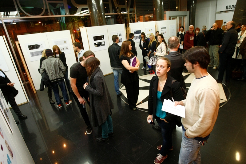 Otvaranje izlozbe studenata FPU u KomBank Art holu