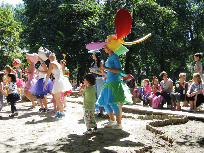 Pozoriste_igraliste_na_Adi