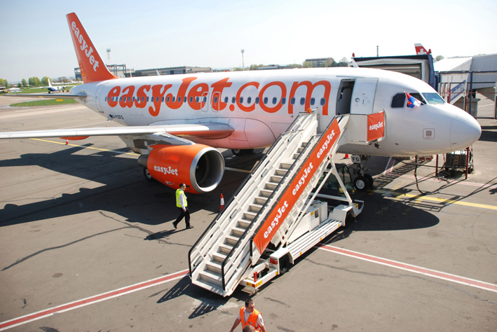 Prvi let easyJet aviona na relaciji Beograd - Milano