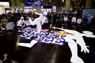 Red_Bull_Street_Style