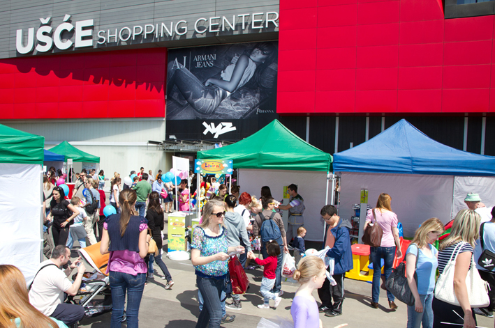 Treci_porodicni_sajam,_USCE_SC_3