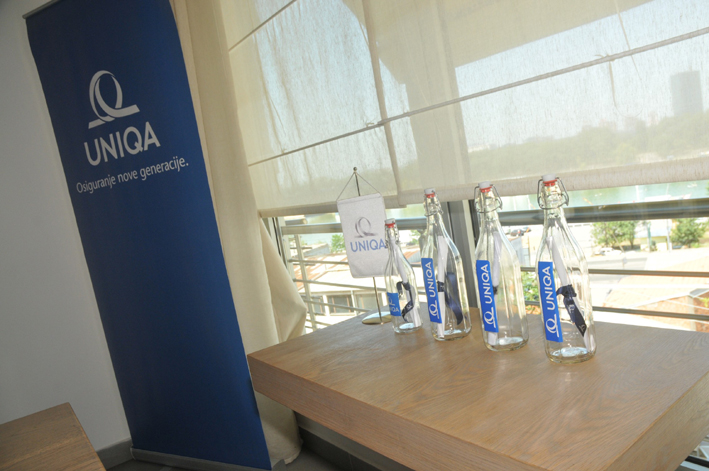 UNIQA_osiguranje_-_poruke_u_boci