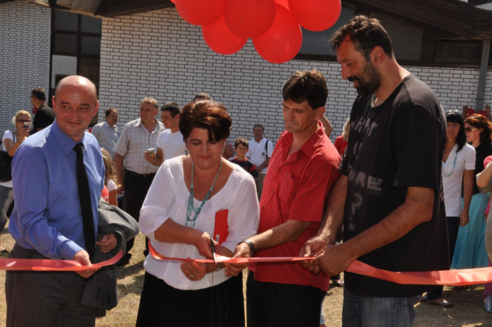 Vrtic Bambi u Boru presecanje vrpce