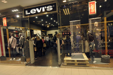 levis