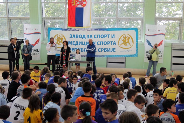 Kosutnjak Ministarka Maric na Festivalu mini rukometa