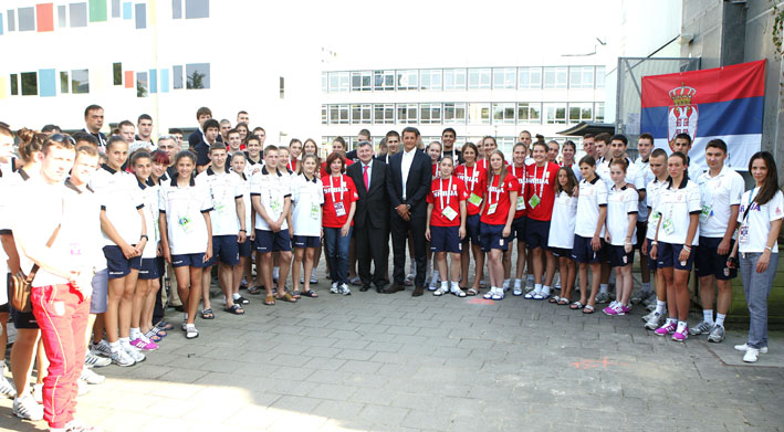 Tim Srbije sa ministarkom i ambasadorom