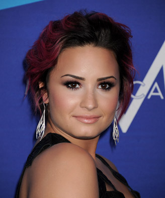 Demi-Lovato feb