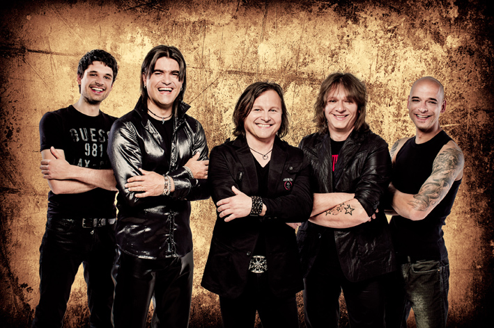 Sank Rock 1 photo by Marko Delbello Ocepek